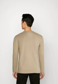 Pier One 5 Pack - Camiseta De Manga Larga - Tan/Light Blue/White -Pier One Ventas 008645d5688d422a8f4d63dd27c62de9