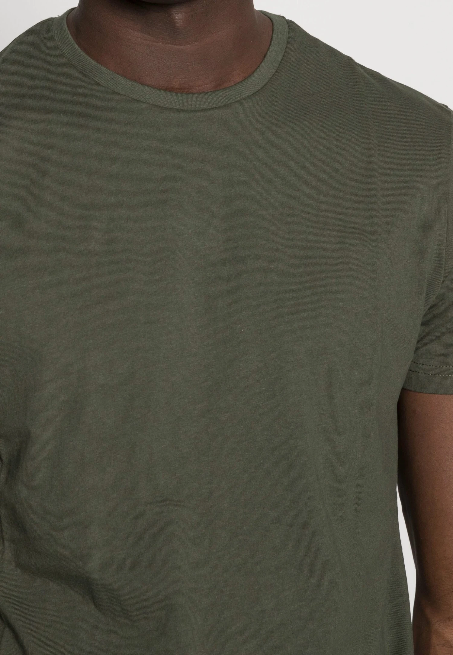 Pier One 5 Pack - Camiseta Básica - Dark Blue/Grey/Khaki 8 Pier One 5 Pack - Camiseta Básica - Dark Blue/Grey/Khaki - Imagen 8