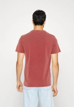 Pier One 5 Pack - Camiseta Básica - Off-White/Lilac/Light Red 12 Pier One 5 Pack - Camiseta Básica - Off-White/Lilac/Light Red -Pier One Ventas 168bc908d36647578ccfa8ea9edb0e04