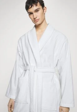 Pier One Shawl Towel Bathrobe - Albornoz - White -Pier One Ventas 1750537fe5284a27957b17c8aded1f98