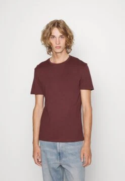 Pier One 5 Pack - Camiseta Básica - Bordeaux/Light Grey/Brown 8 Pier One 5 Pack - Camiseta Básica - Bordeaux/Light Grey/Brown -Pier One Ventas 1f28e17be32d43518813d5b4b02dfa8e