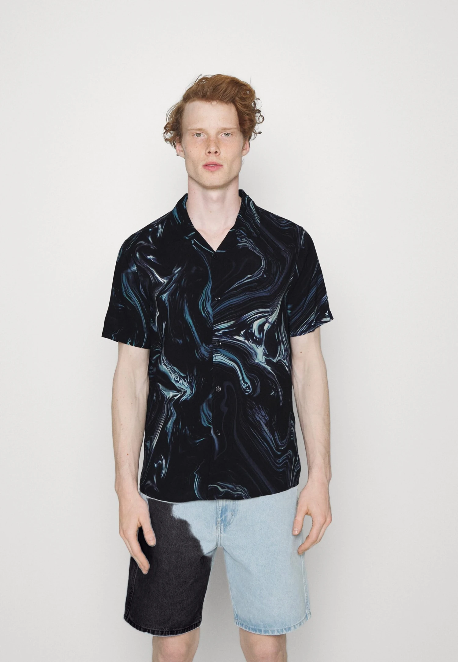 Pier One Marble Resort Unisex - Camisa - Black 1 Pier One Marble Resort Unisex - Camisa - Black