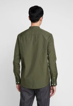 Pier One 2 Pack - Camisa - Oliv/Black 8 Pier One 2 Pack - Camisa - Oliv/Black -Pier One Ventas 2938873689d64473bdedf7291e717928