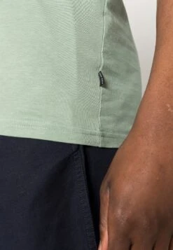 Pier One 3 Pack - Top - Dark Grey / Green / Bordeaux -Pier One Ventas 369e7c3a7b9a49f4a0239a7a450be8d0