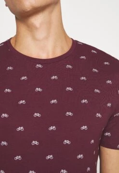 Pier One Camiseta Estampada - Bordeaux -Pier One Ventas 384b1fc702d14724996c7ab3ec8a7edd