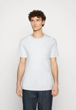 Pier One 5 Pack - Camiseta Básica - White/Off-White/Light Grey/Beige/Black -Pier One Ventas 4056b30b5189444882c695ca4007c80d