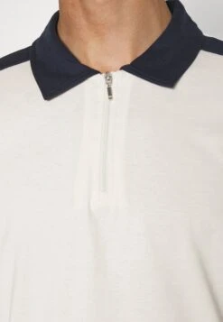 Pier One Polo - Off-White -Pier One Ventas 4075c98ba0ec459dad4a6fd366f86598