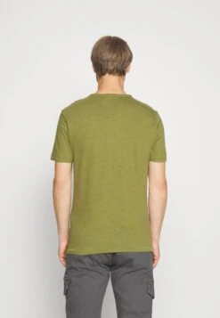 Pier One Camiseta Básica - Green -Pier One Ventas 439e028c869f4341a971fc3951b875b6