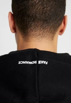 Pier One Unisex - Jersey Con Capucha - Black -Pier One Ventas 51f8fb0225134443854c6a85b118ca62