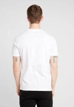Pier One 5 Pack - Camiseta Básica - White 8 Pier One 5 Pack - Camiseta Básica - White -Pier One Ventas 54f5e9c8f45a4d7595d33541d1ce7b5c