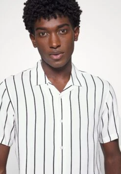 Pier One 2 Pack - Camisa - Black/White -Pier One Ventas 57ce1e0e5f264ad1b69f99a43f374e15