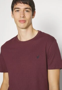 Pier One 5 Pack - Camiseta Básica - Black/White/Dark Blue -Pier One Ventas 6186828fcb2f4495b2c8f53083c4869e