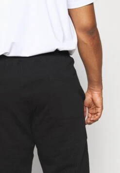 Pier One 2 Pack - Pantalones Deportivos - Black/Mottled Light Grey -Pier One Ventas 683bc01bd23348d49e0dcf1c7b683939