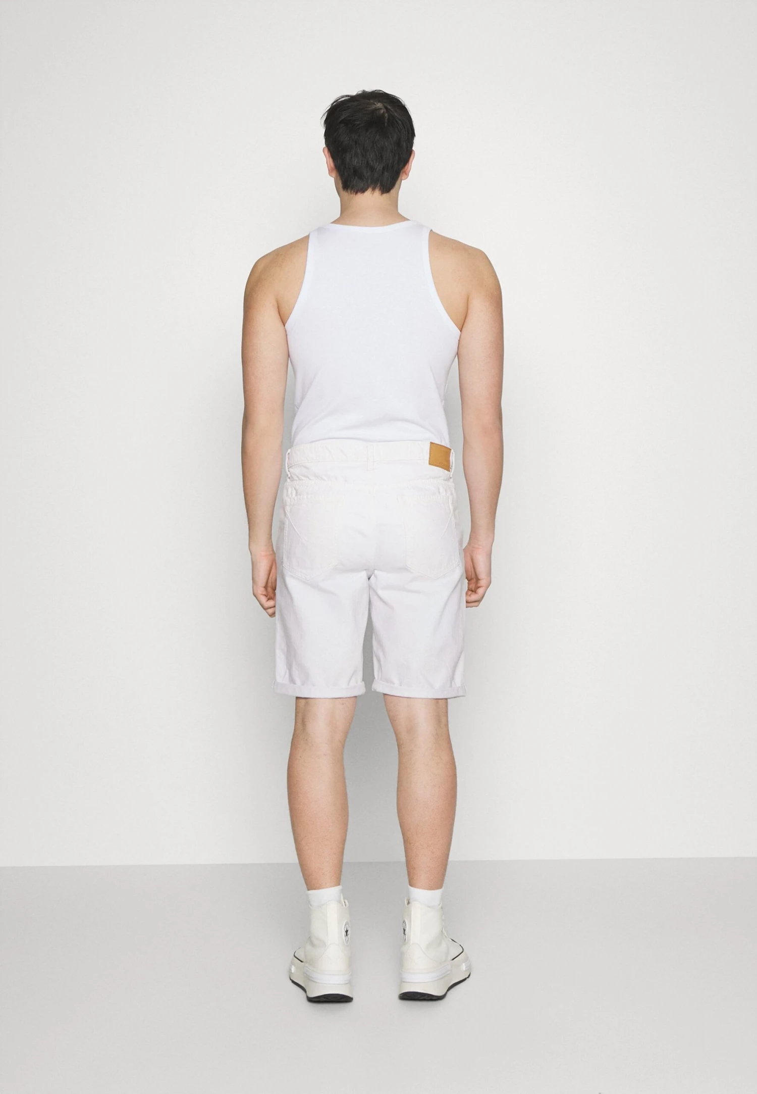 Pier One Colored Twill White Denim - Shorts Vaqueros - White Denim 3 Pier One Colored Twill White Denim - Shorts Vaqueros - White Denim - Imagen 3