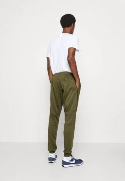 Pier One Pantalones Deportivos - Olive -Pier One Ventas 7cda39b8f69f4986bcbf6242b84d926c
