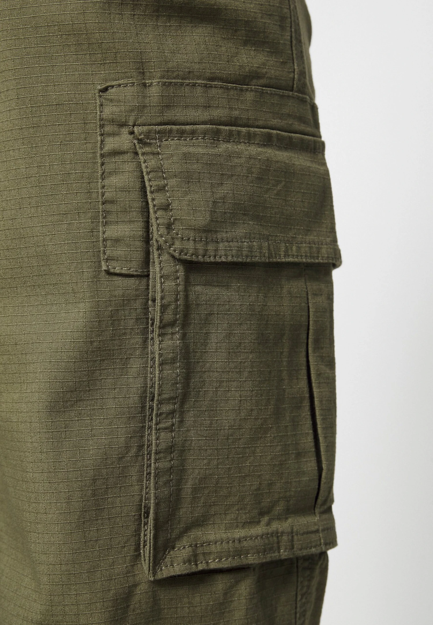 Pier One Pantalones Cargo -Olive 7 Pier One Pantalones Cargo -Olive - Imagen 7
