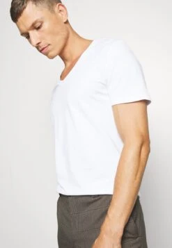 Pier One 2 Pack - Camiseta Básica - White -Pier One Ventas 8a50f47374ab42e380a66ae8b1778f0e