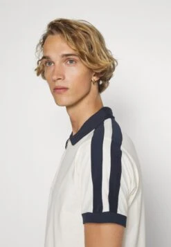 Pier One Polo - Off-White -Pier One Ventas 9553bf79c4ac44c681d96f93ce6f052b