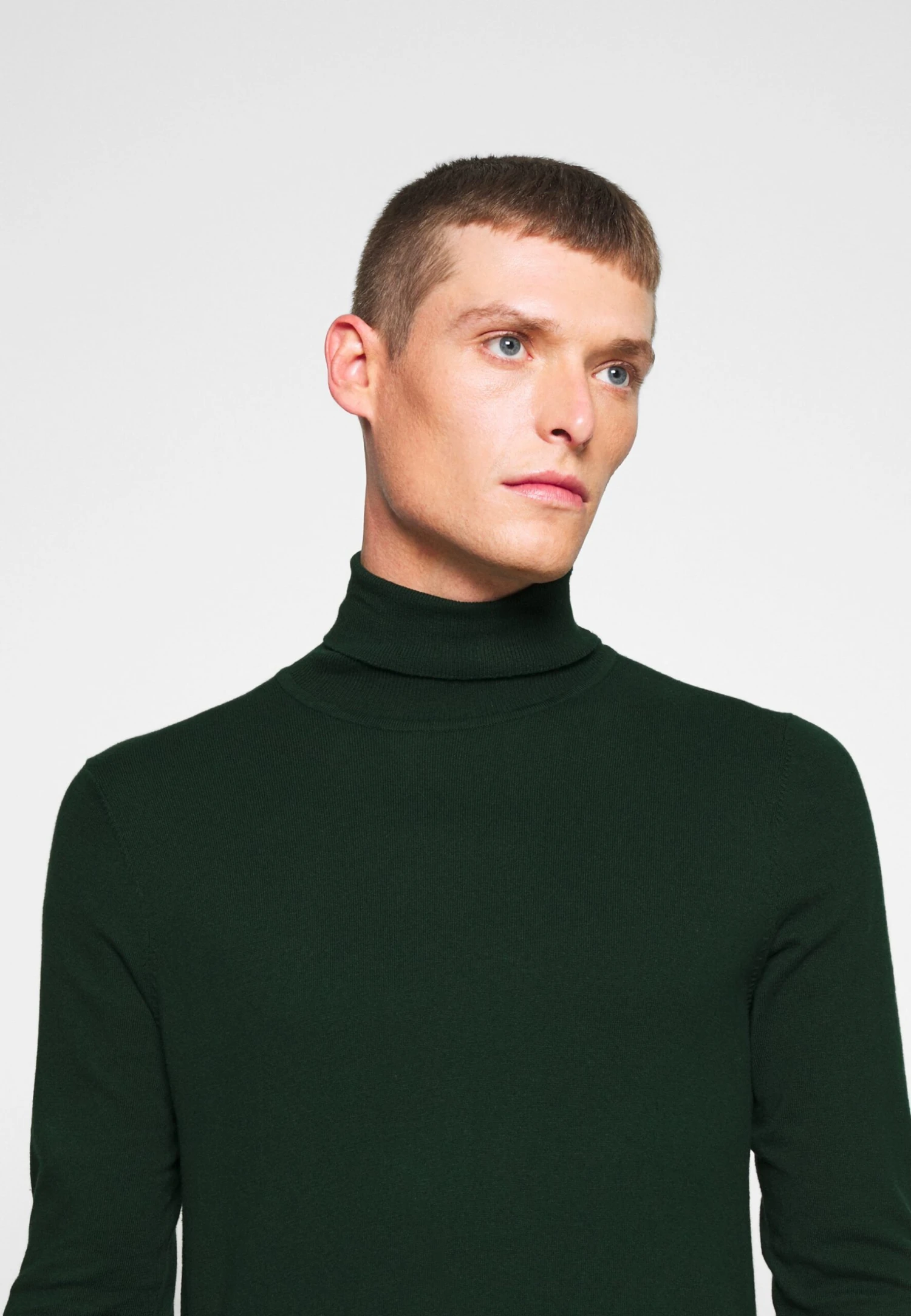 Pier One 2 Pack - Basic Turtleneck - Jersey De Punto - Black/Dark Green 6 Pier One 2 Pack - Basic Turtleneck - Jersey De Punto - Black/Dark Green - Imagen 6