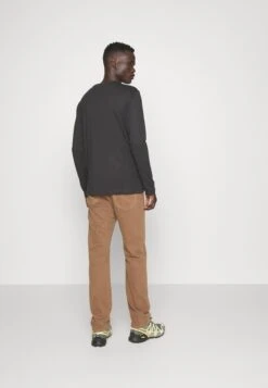 Pier One 3 Pack Unisex- Camiseta De Manga Larga - Black/Bordeaux/Dark Green -Pier One Ventas a2aa8a4e8b484e99969d8950461dc79e