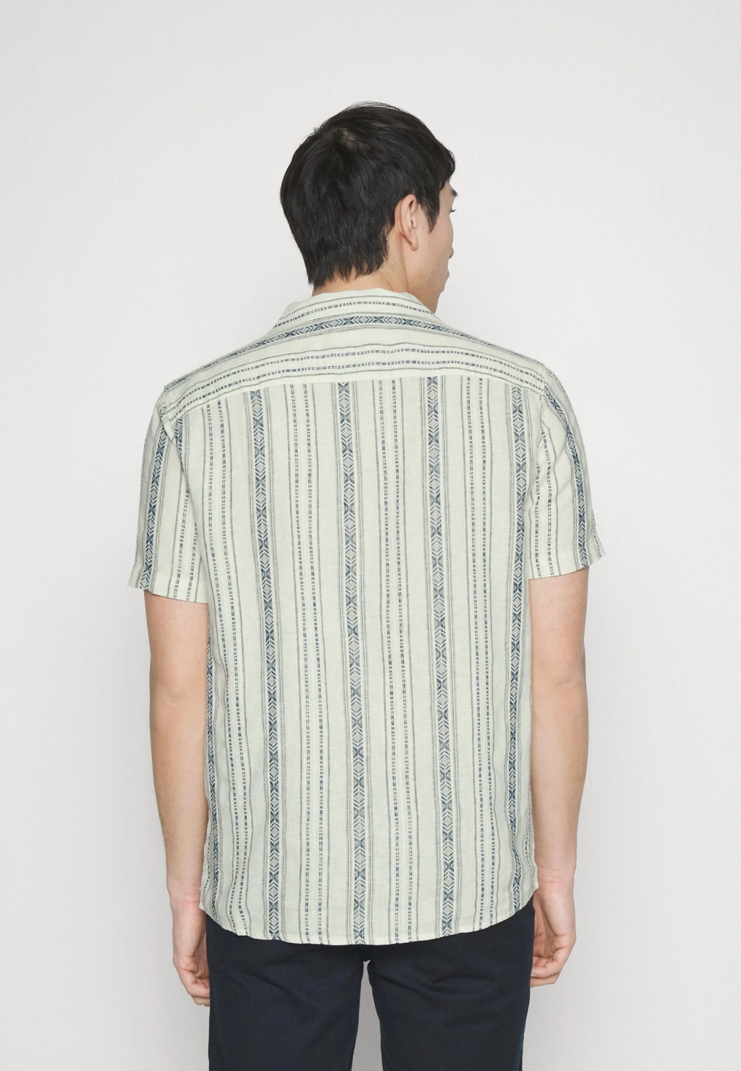 Pier One Camisa - Off-White 3 Pier One Camisa - Off-White - Imagen 3