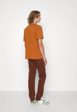 Pier One Corduroy - Pantalones - Brown -Pier One Ventas acad8f015e2f4c1c96dabba8b0e106a8