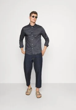 Pier One Ventas -Pier One Ventas afec5901ef3948cca9056f29b2390d81