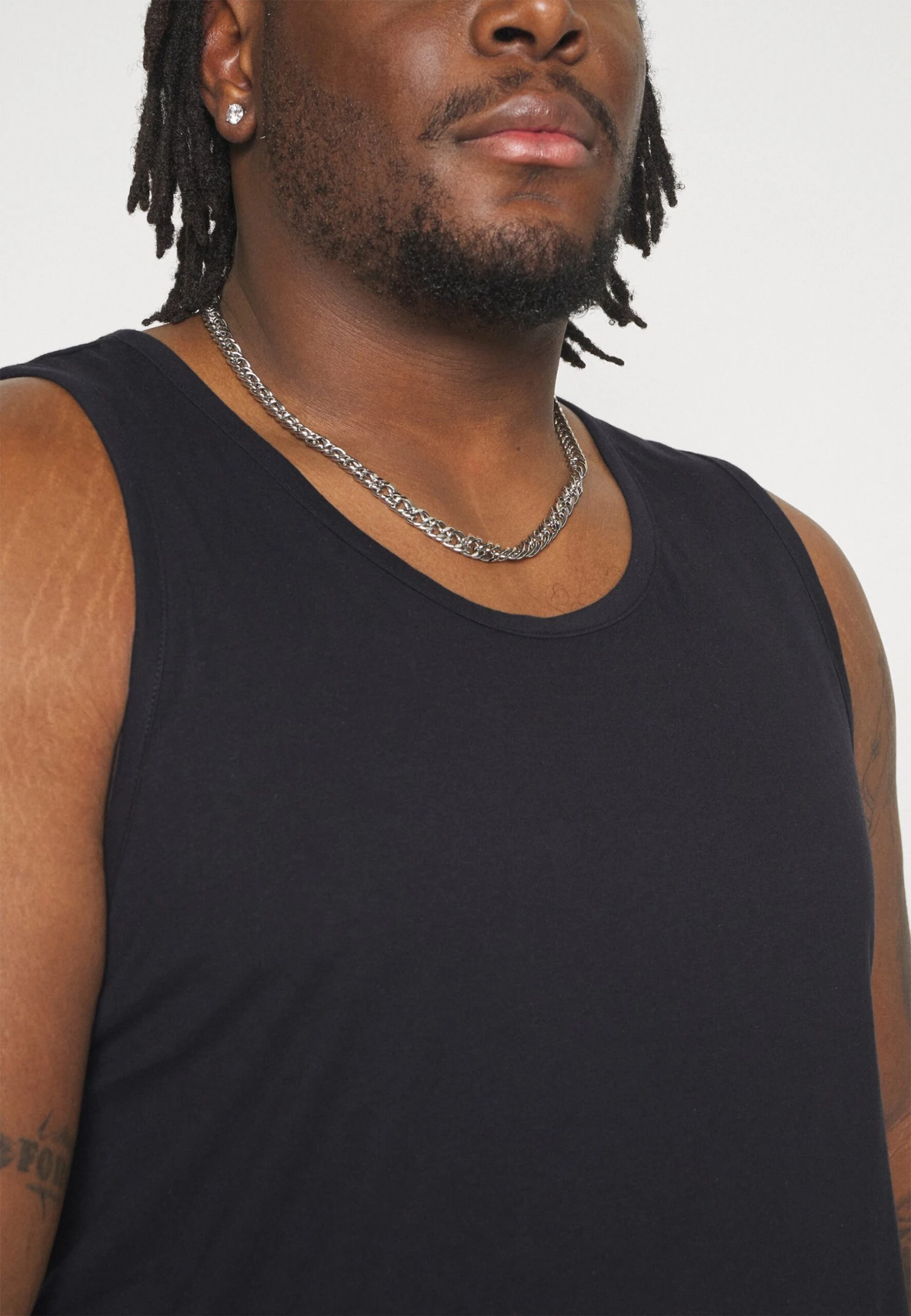 Pier One 3 Pack- Top - Black/Grey/Khaki 8 Pier One 3 Pack- Top - Black/Grey/Khaki - Imagen 8