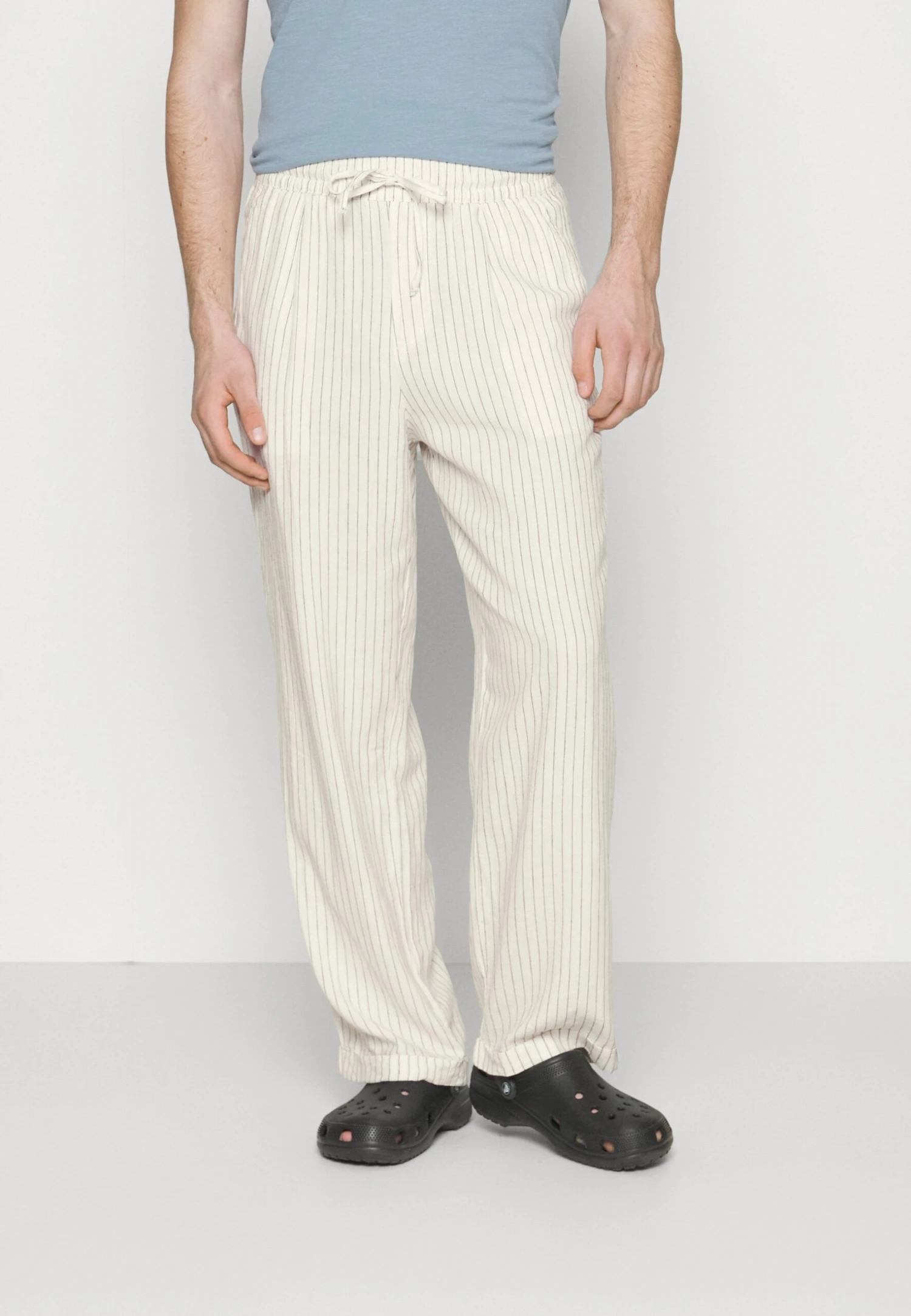 Pier One Drawcord Trousers Linen Blend - Pantalones - Off-White 1 Pier One Drawcord Trousers Linen Blend - Pantalones - Off-White