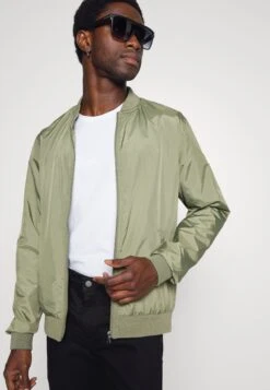 Pier One Chaquetas Bomber - Olive 9 Pier One Chaquetas Bomber - Olive -Pier One Ventas c00e419a729d4040916b42def27404fc