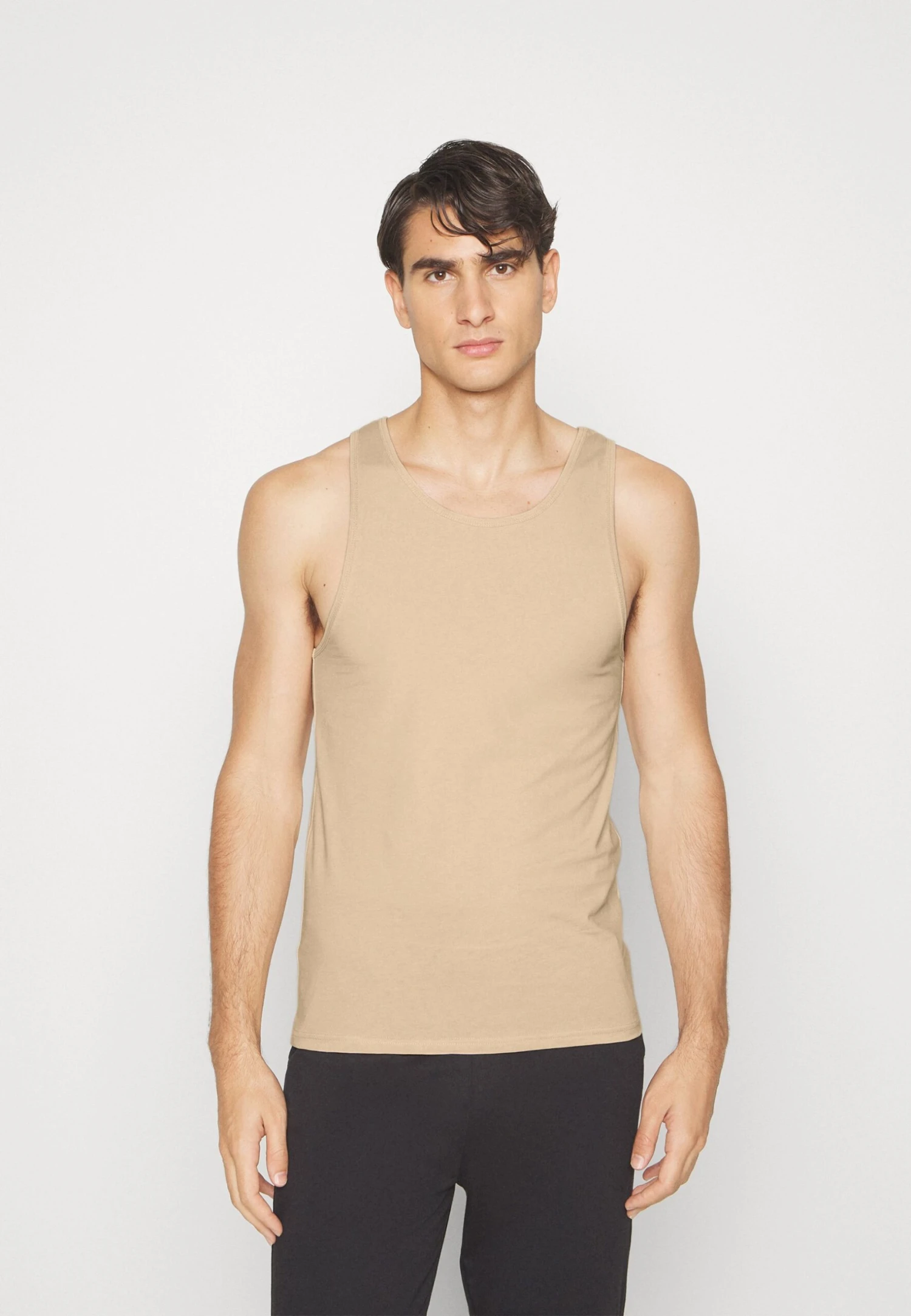 Pier One 3Pck Skin Tone Rib Vest- Camiseta Interior - Beige 2 Pier One 3Pck Skin Tone Rib Vest- Camiseta Interior - Beige - Imagen 2