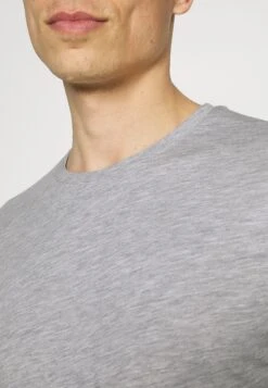 Pier One 2 Pack - Camiseta De Manga Larga - Dark Blue/Mottled Grey -Pier One Ventas cd6ec0e4a5ce4da2ad93f26320d69450