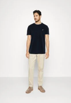 Pier One Camiseta Básica - Dark Blue -Pier One Ventas ce99e0e98ec341df8186611e8187fb01