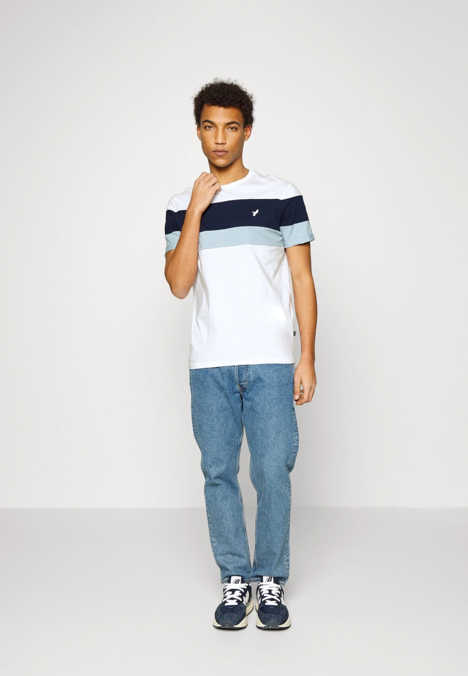 Pier One Camiseta Estampada - White/Blue 2 Pier One Camiseta Estampada - White/Blue - Imagen 2