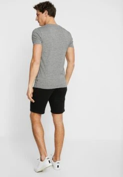 Pier One Pantalones Deportivos - Black -Pier One Ventas d5c97291418e4697a27fa0726d324bab