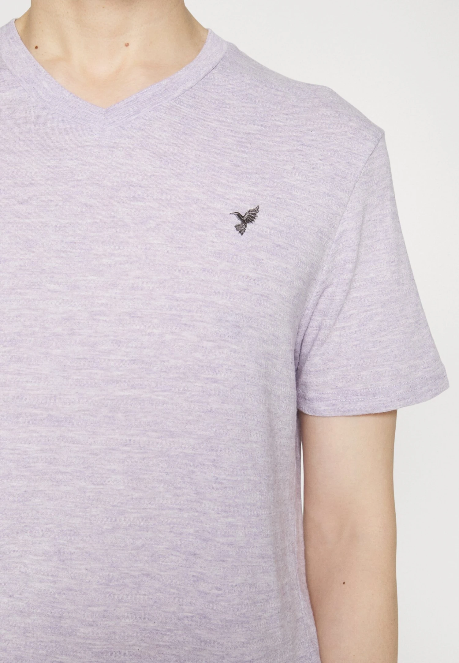 Pier One Camiseta Básica - Grey 6 Pier One Camiseta Básica - Grey - Imagen 6