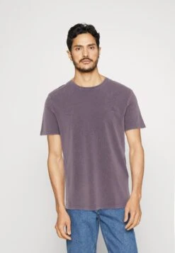 Pier One 5 Pack - Camiseta Básica - Off-White/Lilac/Light Red 16 Pier One 5 Pack - Camiseta Básica - Off-White/Lilac/Light Red -Pier One Ventas dae4109036244fbd9844e9c25259e60e