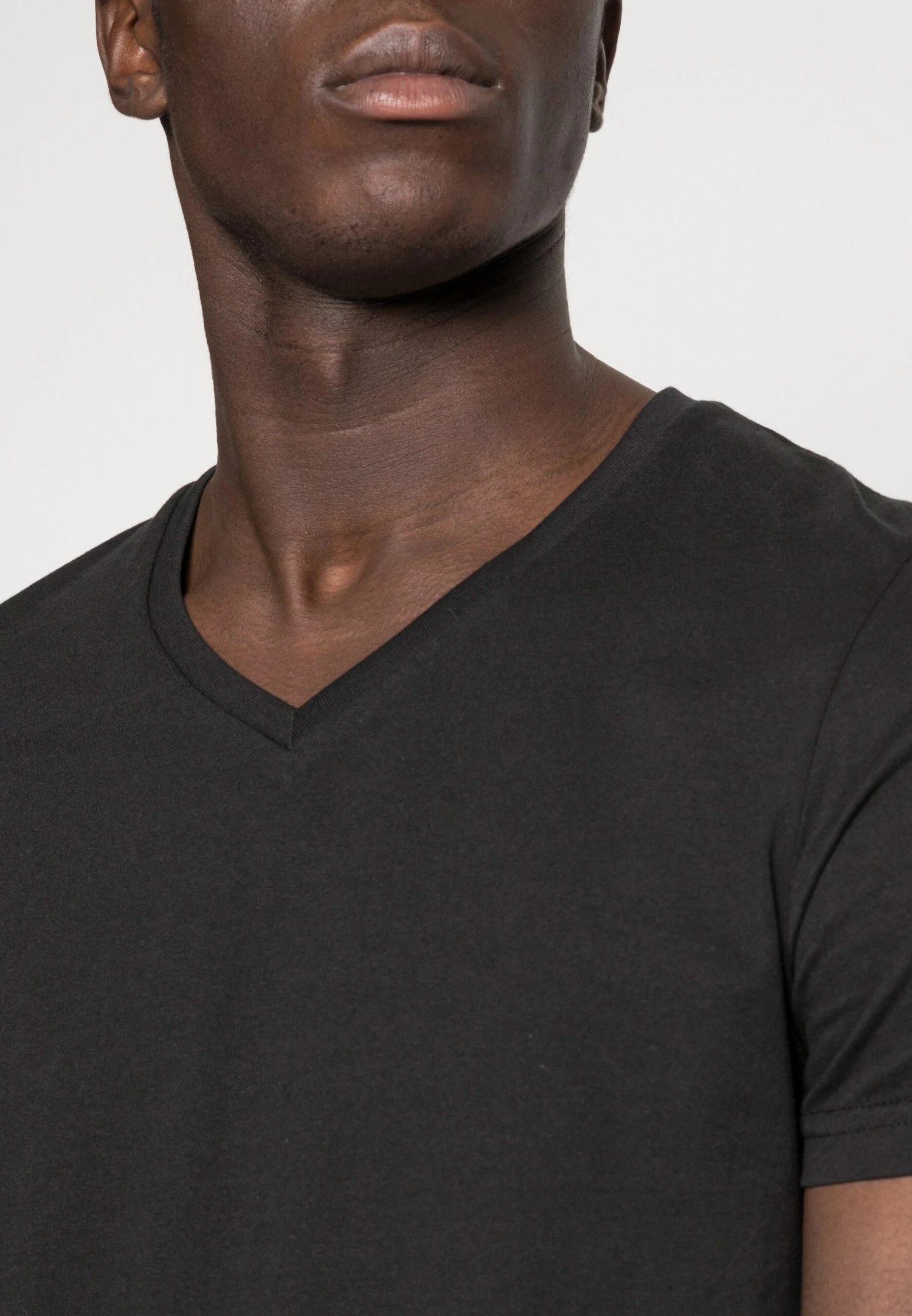 Pier One 3 Pack- Camiseta Básica - Black 5 Pier One 3 Pack- Camiseta Básica - Black - Imagen 5