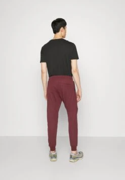 Pier One Pantalones Deportivos - Bordeaux -Pier One Ventas e08d9e55adef4896bd03487fd599f013