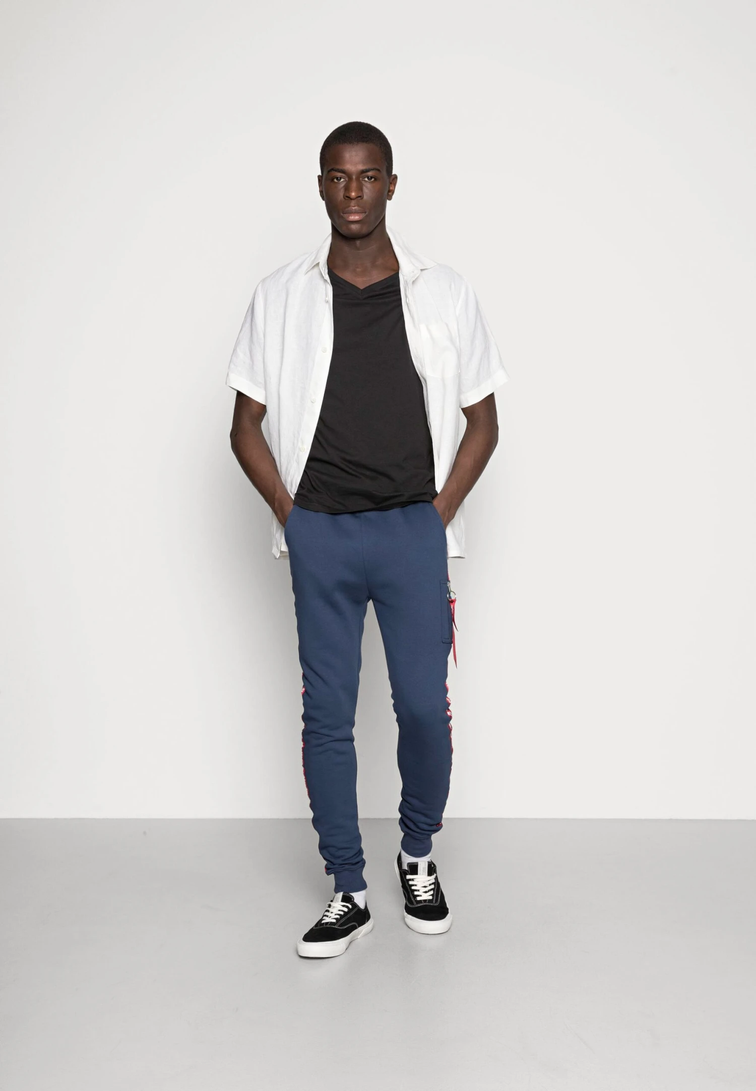 Pier One 3 Pack- Camiseta Básica - Black 1 Pier One 3 Pack- Camiseta Básica - Black