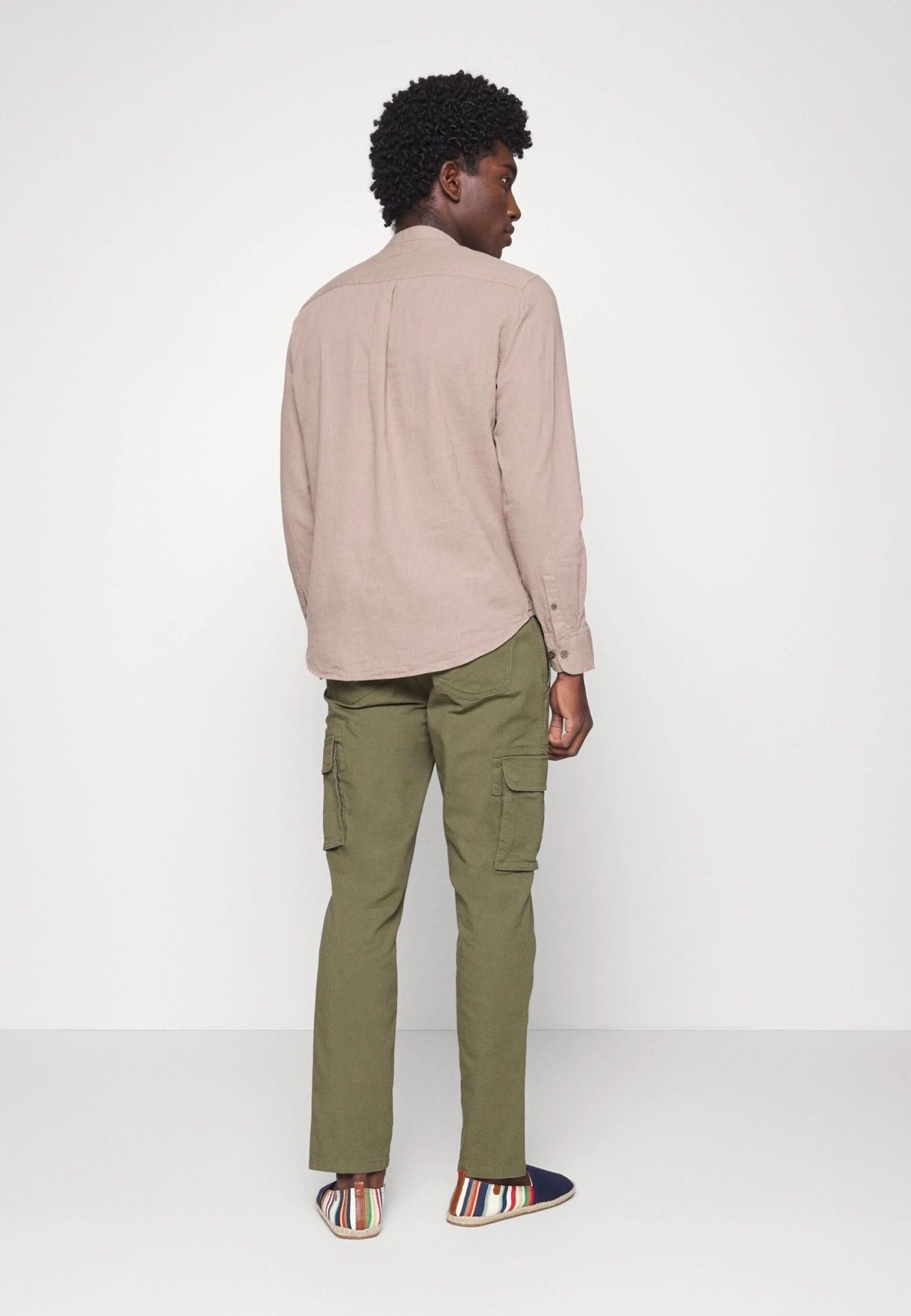 Pier One Pantalones Cargo -Olive 5 Pier One Pantalones Cargo -Olive - Imagen 5