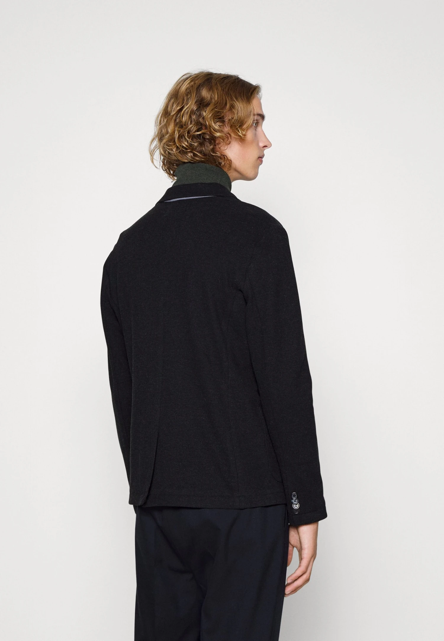 Pier One Americana - Black 3 Pier One Americana - Black - Imagen 3